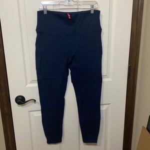 Spanx Capri’s